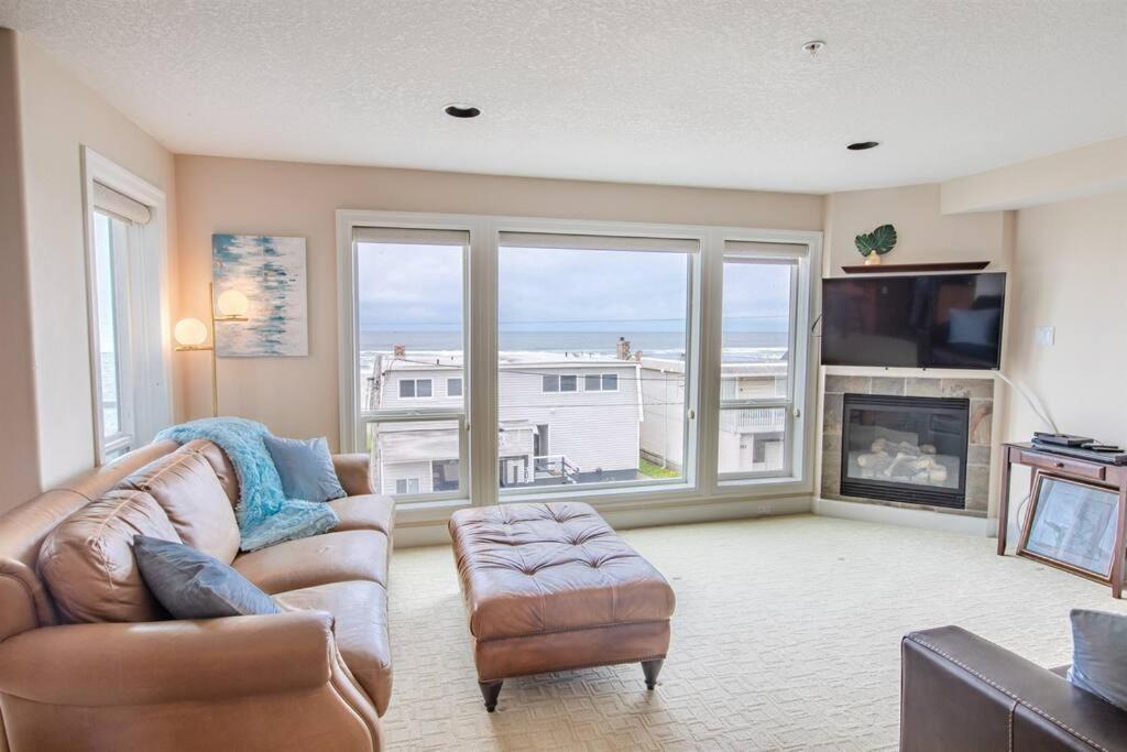 Rockaway Oceanview Condo,Steps To The Beach & Downtown,W&D, Wifi Rockaway Beach Buitenkant foto